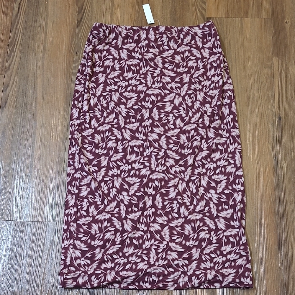 Elegant Midi Skirt in Burgundy and Cream for women‎ zise xs new